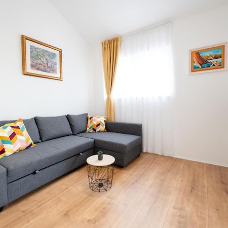 Apartments Piskulic 布罗达里卡 外观 照片