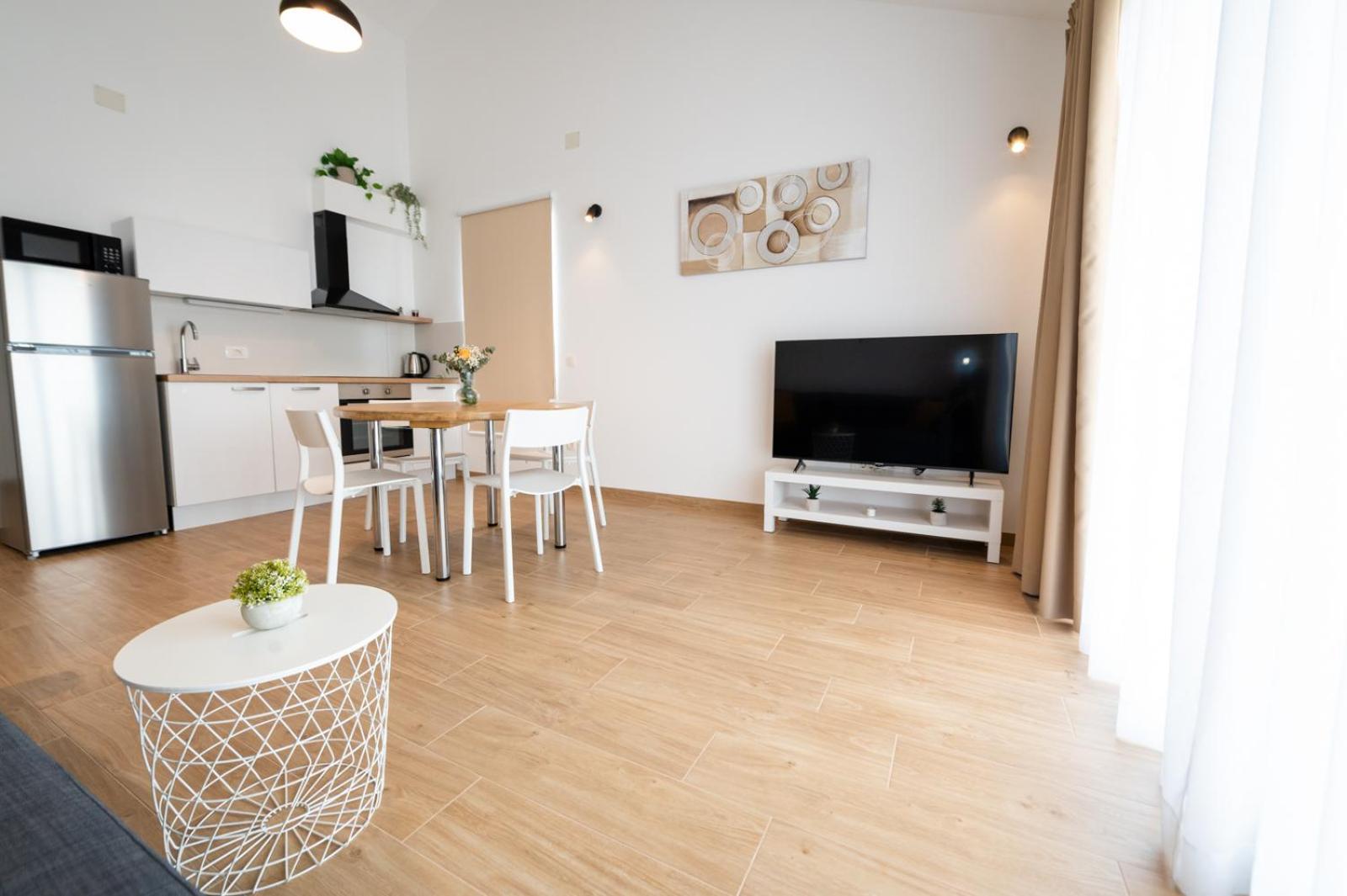 Apartments Piskulic 布罗达里卡 外观 照片